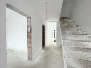 Duplex 4 camere central Mosnita Veche - imagine 5