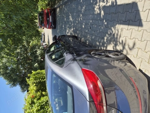 Vand Hyundai Elantra - imagine 4