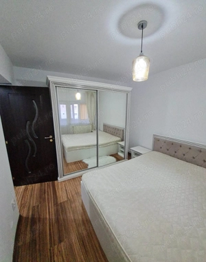 Inchiriez apartament 3 camere et.1 - imagine 2