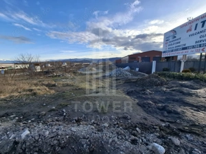 Teren intravilan la intrare in Cristian, pentru constructii industriale - imagine 4