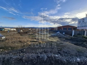 Teren intravilan la intrare in Cristian, pentru constructii industriale - imagine 6
