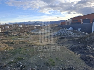 Teren intravilan la intrare in Cristian, pentru constructii industriale - imagine 5