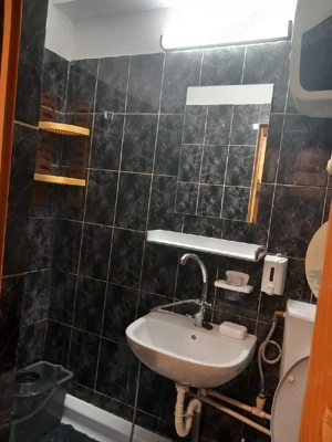 vand garsoniera zona Cet - imagine 4