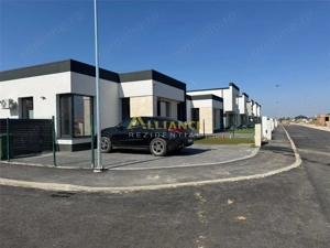 Casa individuala parter|| 4 camere 2 bai || 350mp teren || 2 minute STV - imagine 2