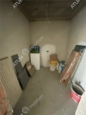 Spatiu comercial cu vitrina loc parcare in Turnisor Sibiu - imagine 7