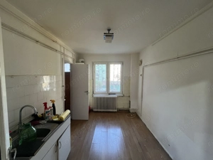 3 Camere Decomandat Central  90mp | Vizibilitate Excelentă | Potențial Comercial - imagine 5