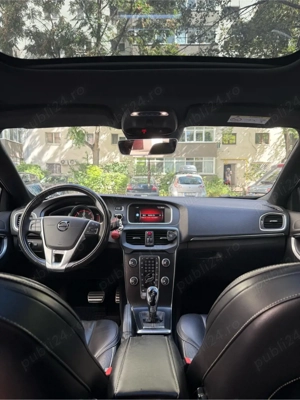 Vand Volvo V40 R-Design 2018 - imagine 3