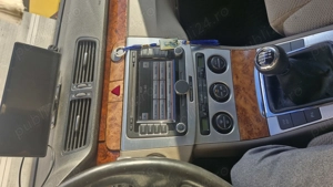 VW Passat 2009 cu WEBASTO - imagine 7