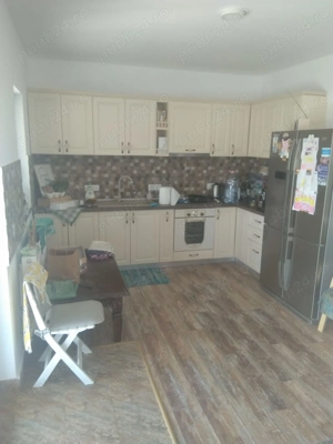 Vilă individuală P+M într-o zonă liniștită - imagine 10