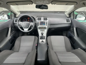 Toyota Avensis 2.0 Diesel 124 CP An 2013 - imagine 5