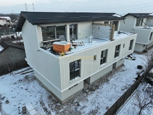 Casa 5 camere tip DUPLEX - 4 bai, Terasa + Curte, 250 MP