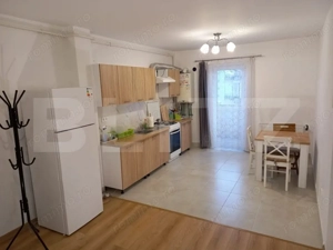 Apartament semidecomandat cu 2 camere, parcare inclusa, zona Florilor