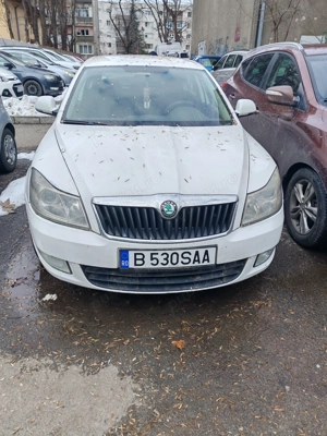 Vând Skoda Octavia anul 2012 - imagine 2