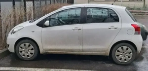 Vând Toyota Yaris 