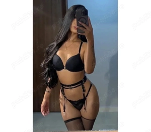 Alexia !! (fac si deplasari la hotel 