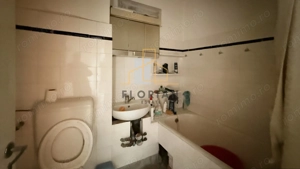 Apartament de vanzare, 3 camere, 68 mp, balcon și boxă – Zona Olimpia - imagine 5