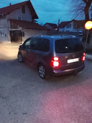 Vand sau dezmembrez VW Touran  - imagine 5