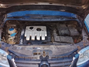 Vand sau dezmembrez VW Touran 