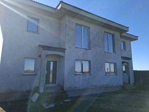 De vanzare duplex in Remetea  Mare, in sat 145000 euro
