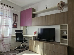 Proprietar, inchiriez garsoniera Medicina Spital