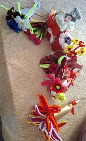 flori din satin ,sarma plusata,crosetate