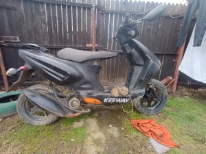 motoscuter pentru piese 