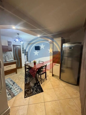 Închiriere apartament 3 camere decomandat – Craiovița Nouă - imagine 4