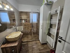 Apartament semidecomandat cu 2 camere, foarte luminos, zona Terra - imagine 11