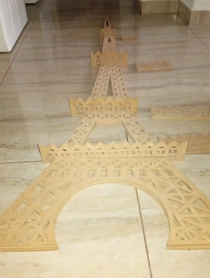 Turnul Eiffel traforat manual - imagine 2