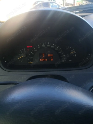  Mercedes Vito 8+1 lung - imagine 3