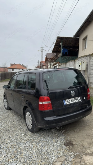 Vând vw Touran - imagine 2