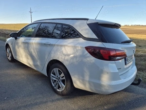 Opel Astra k Sports Tourer 
