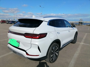 Vind auto  BYD - imagine 3