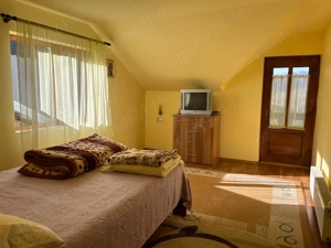 Casa de vacanta cu padure si livada - imagine 5