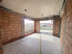 COMISION 0, CASĂ LA ROSU IN SACALAZ, 5 Camere, 107mp Utili, 300mp Teren - imagine 10