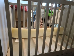 vând pătuț de copii