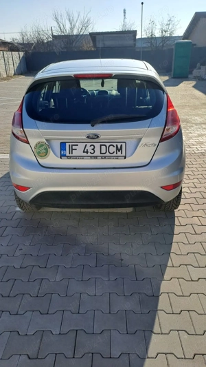 Ford fiesta mk7 1.2 benzina - imagine 11