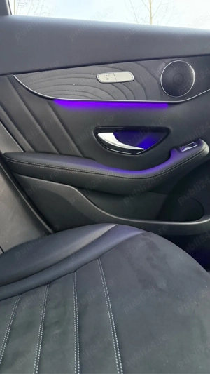 Mercedes-Benz GLC 300 d 4MATIC, an 2020, echipare AMG Line - imagine 3