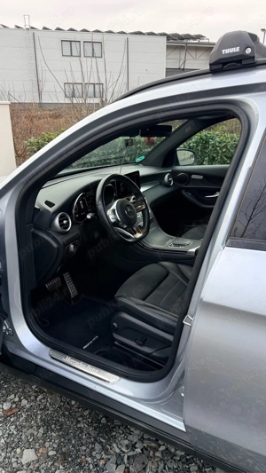 Mercedes-Benz GLC 300 d 4MATIC, an 2020, echipare AMG Line - imagine 6