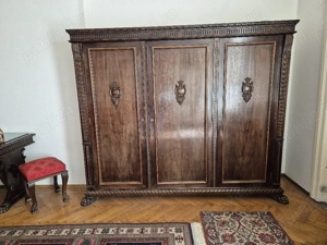 Mobila vintage din lemn masiv (set) pentru dormitor