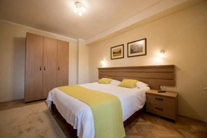 Studio 50 mp, curte interioara, pretabil regim hotelier, situat Central