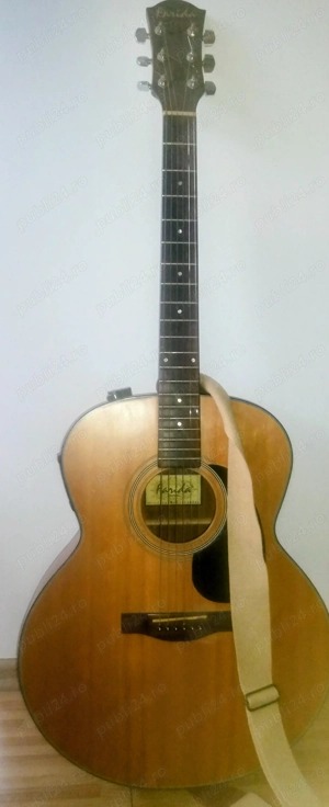 Chitară acustică FARIDA 