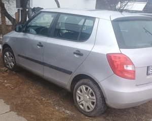 Vând Skoda Fabia 2010 - imagine 2