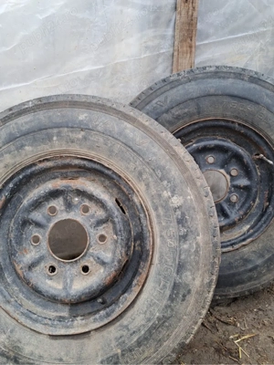 Vând cauciucuri pentru remorcă - imagine 9