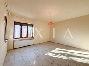 OX659  Medicina-CJT, Garaj, Spatios - imagine 4