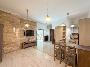 OX659  Medicina-CJT, Garaj, Spatios - imagine 2