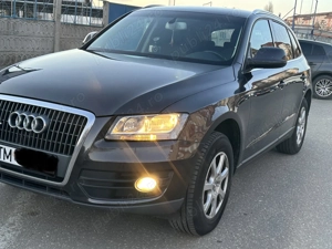 Vând Audi Q5