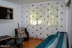 Eremia - Nord, 2 camere, decomandat, etaj 1, mobilat si utilat! - imagine 3