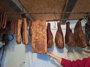 Șuncă și slănină de casă afumată - imagine 4