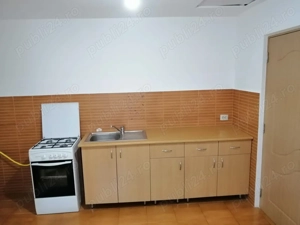 Proprietar, inchiriez garsoniera in vila - zona Rahova-Salaj - imagine 7